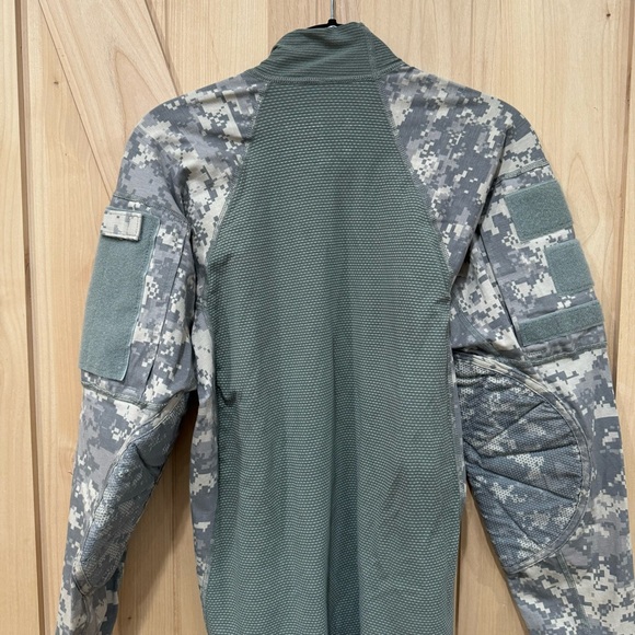 Massif Mountain Gear Company Army Combat Shirt Size Small Flame Resistant Unisex - Picture 6 of 14